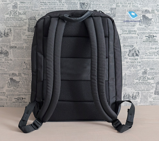 11 gadgets that are constantly in my pockets and backpack