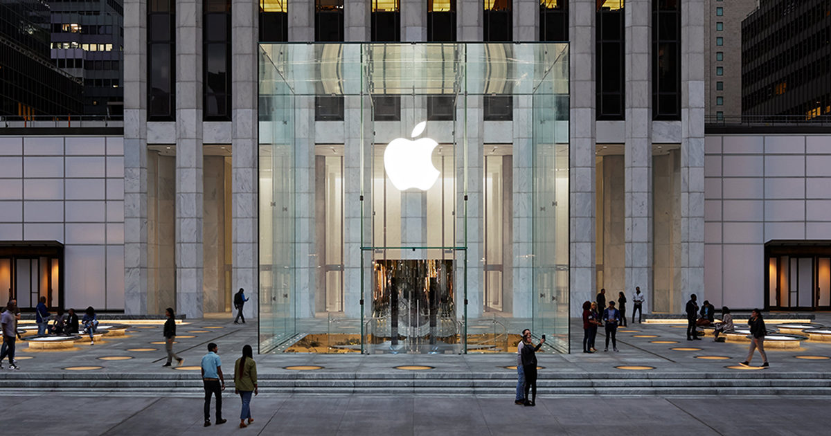 How retail Apple put money above customers