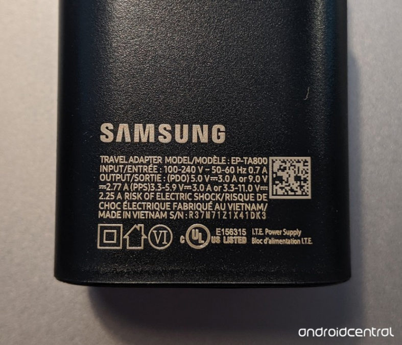 How to charge Samsung Galaxy Note 10+ really fast