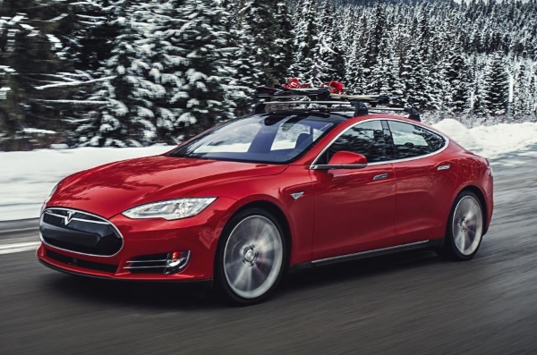 tesla-p85d-ac-2015-1 