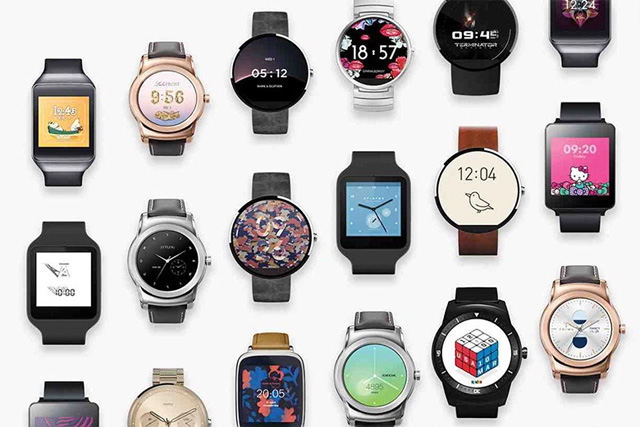 Android Wear news: 17 new 'skins' 