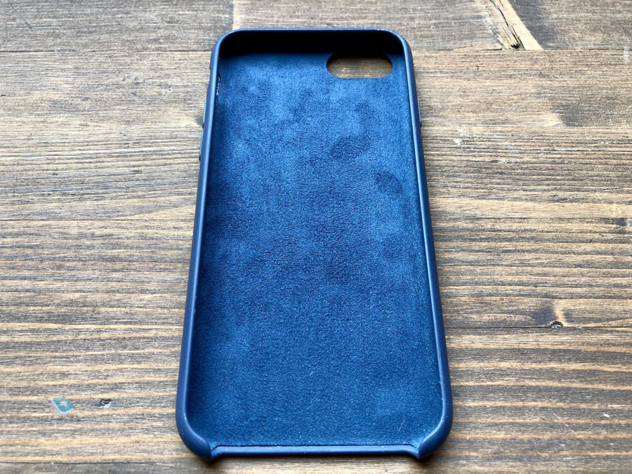 Review-comparison Apple Silicone Case and Chinese replicas