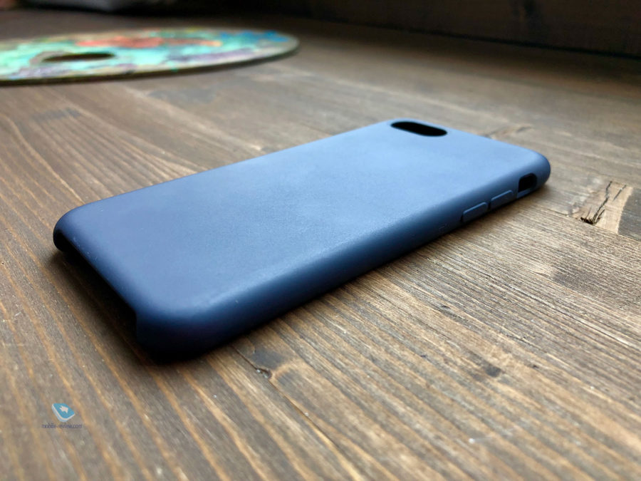 Review-comparison Apple Silicone Case and Chinese replicas