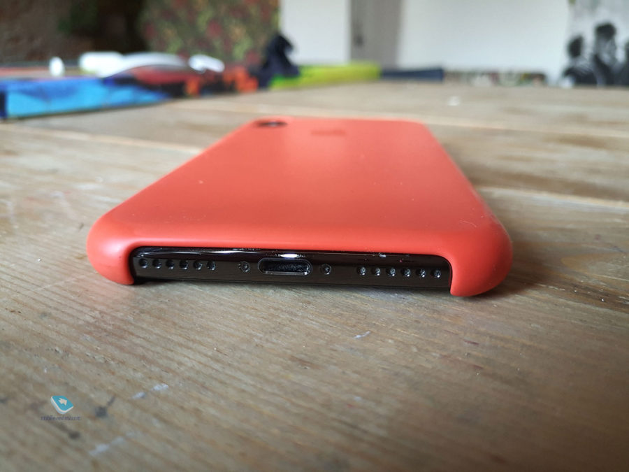 Review-comparison Apple Silicone Case and Chinese replicas