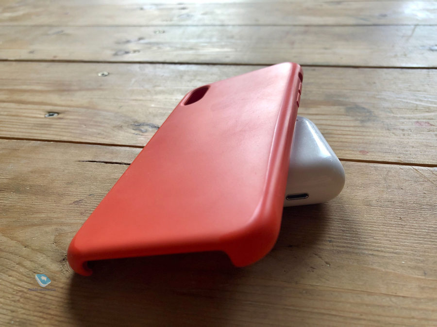 Review-comparison Apple Silicone Case and Chinese replicas