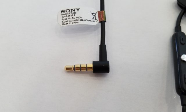 Review of the headset Sony STH30