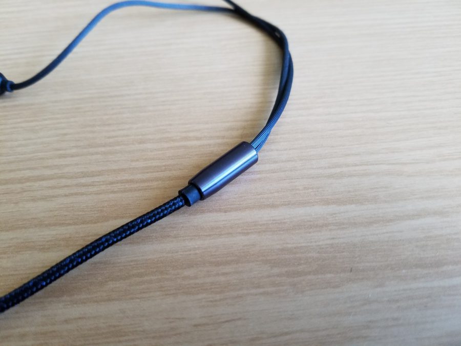Review of the hybrid headset 1more