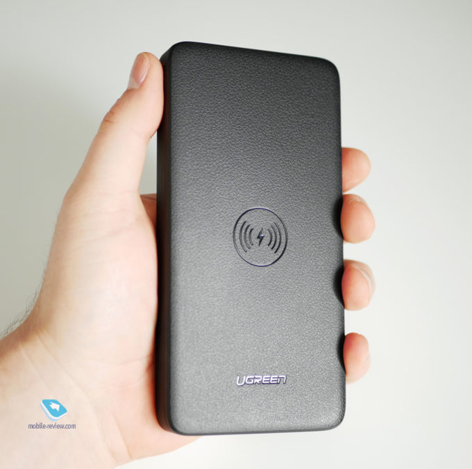 Ugreen PowerBank Qi Charging Review