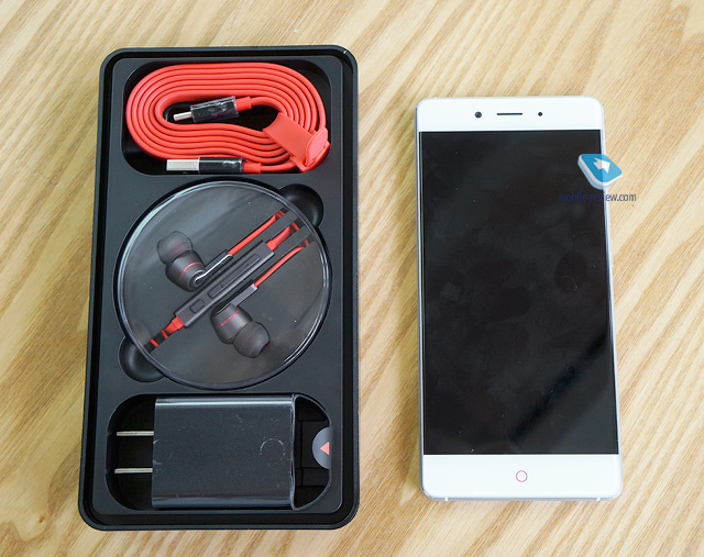 No 3.5mm headphone jack