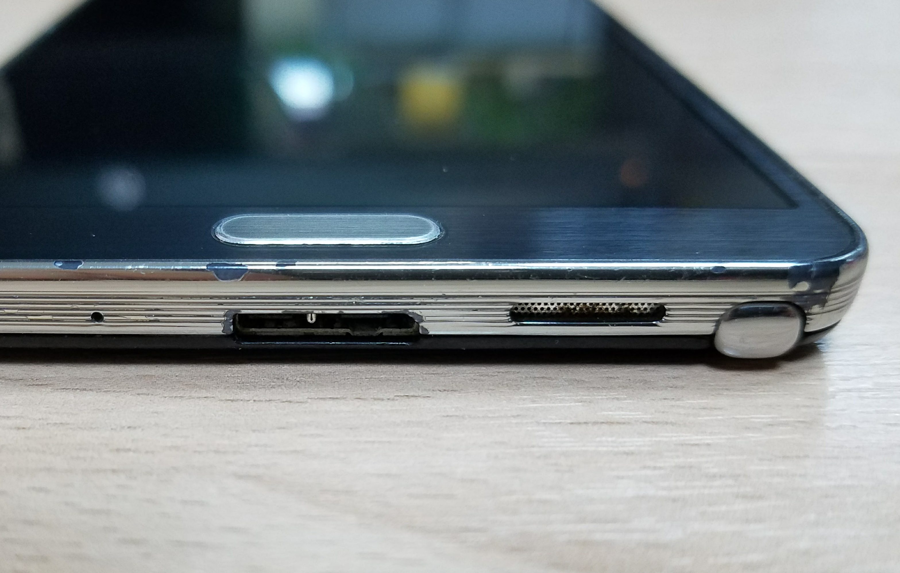 Second Life.  Ex-flagship Samsung Galaxy Note 3. Operating experience