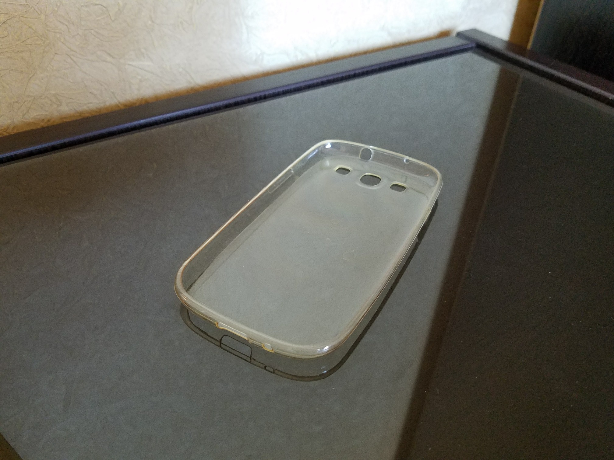 Second Life.  Ex-flagship Samsung Galaxy S3.  Operating experience